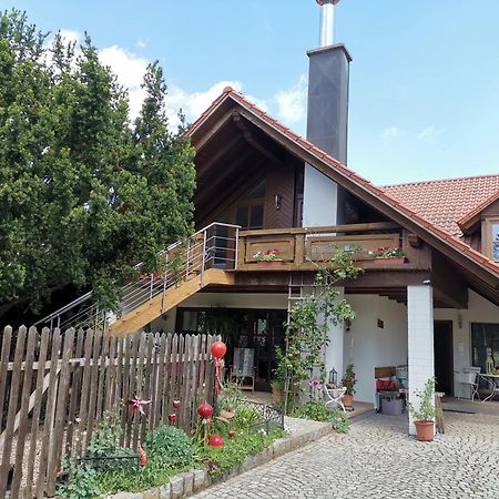 Studio Und Apartment Auf Dem Pferdehof Burgpreppach Buitenkant foto