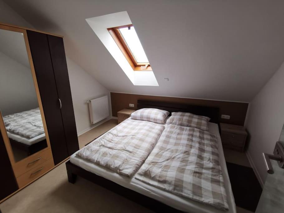 Studio Und Apartment Auf Dem Pferdehof Burgpreppach Buitenkant foto