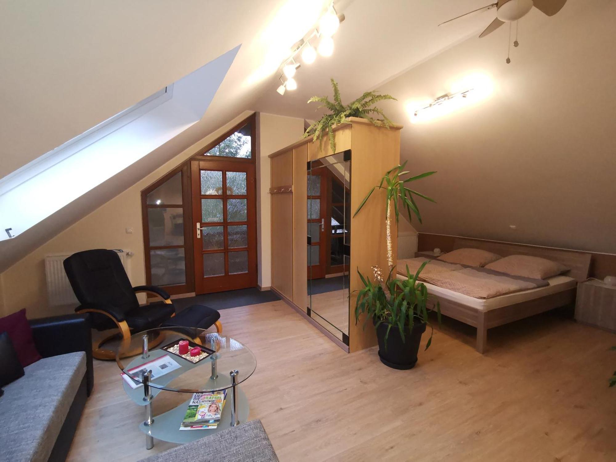 Studio Und Apartment Auf Dem Pferdehof Burgpreppach Buitenkant foto